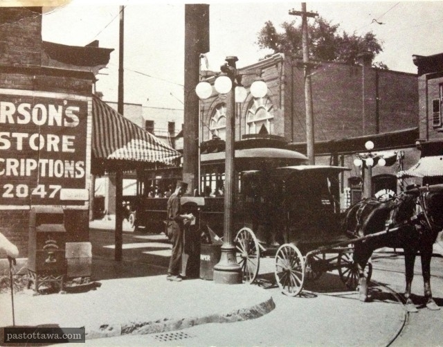 Corner of Bank Street and Gladstone Avenue in Ottawa around 1910