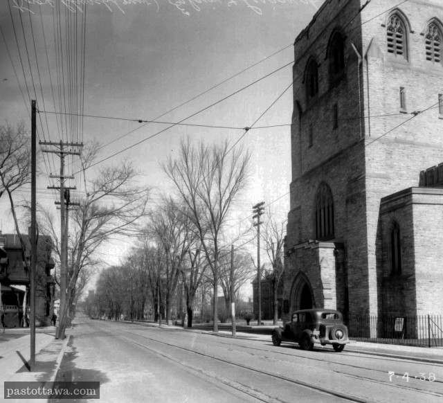 Knox Church on Elgin in 1938