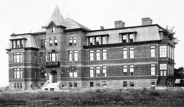St. Luke's General Hospital in 1898 at the corner of Elgin Street and Gladstone Avenue.