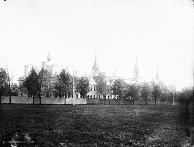 Normal school in Ottawa in 1893