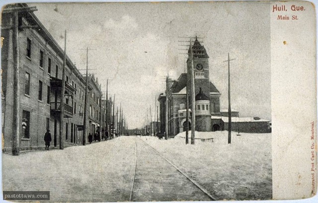 Main Street in Hull around 1890