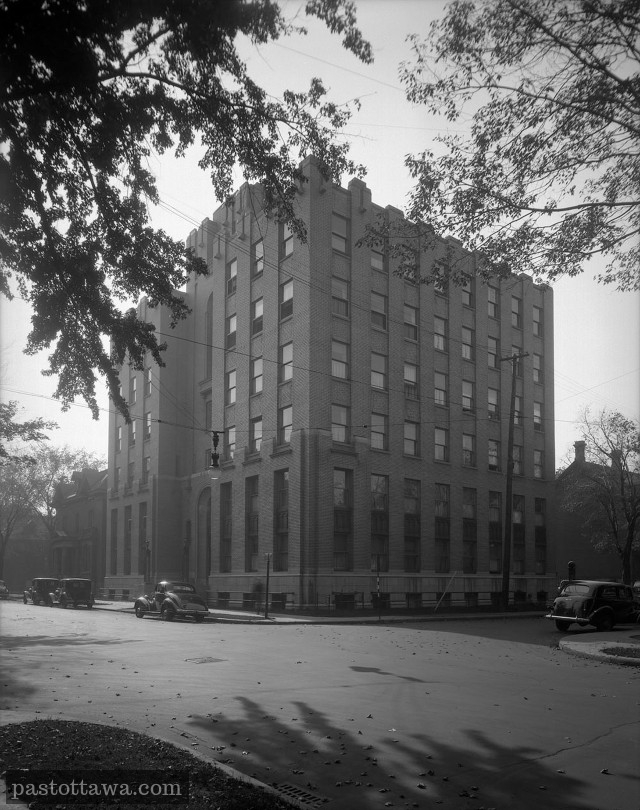 Medical Art Building on Metcalfe in 1938