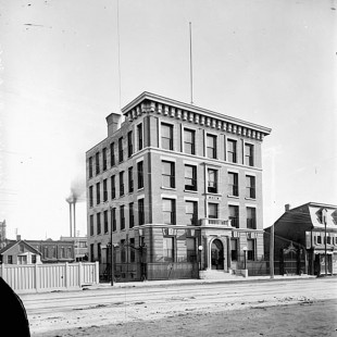 224 Wellington Street in 1901