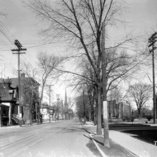 Elgin Street at Lisgar looking north in Ottawa in 1938