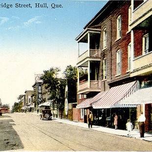rue du Pont à Hull en 1920