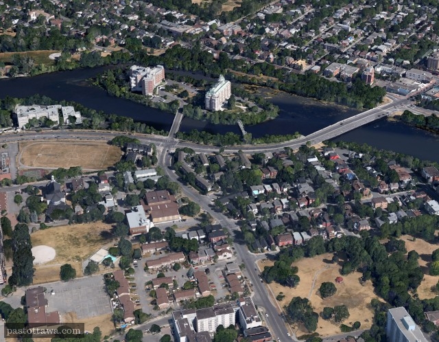 Vue aérienne de la Basse-Ville Est d'Ottawa en 2014