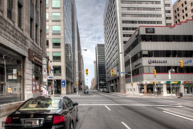 Albert Street @ Bank Street in Ottawa in 2013